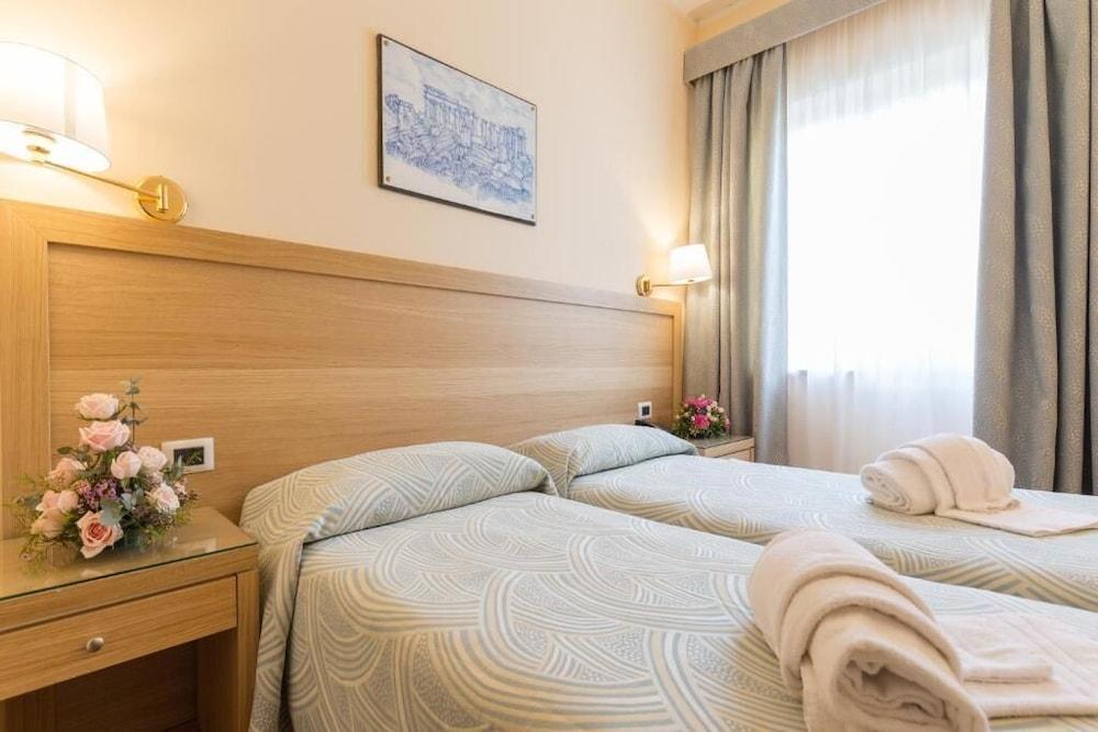 Hotel Villa Esperia Palermo Dış mekan fotoğraf