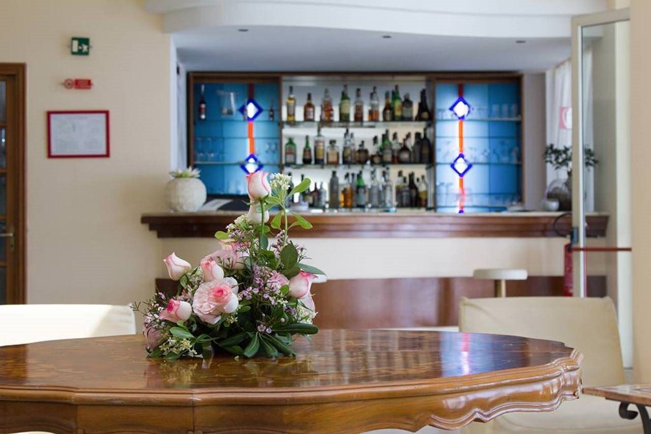 Hotel Villa Esperia Palermo Dış mekan fotoğraf